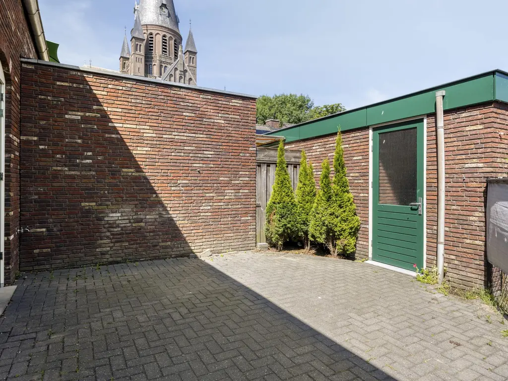 Oostdam 1a, STEENBERGEN