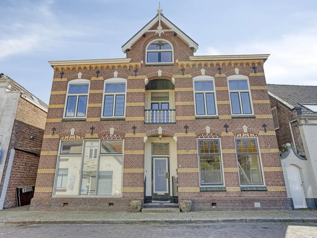 Markt 23, POORTVLIET