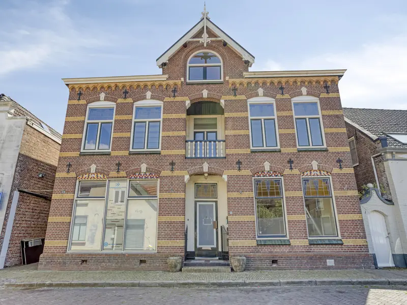 Markt 23, POORTVLIET