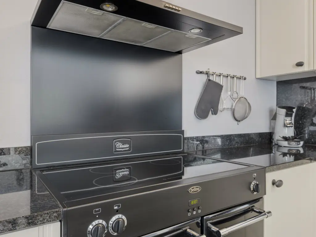 Koffiebos 3, HALSTEREN