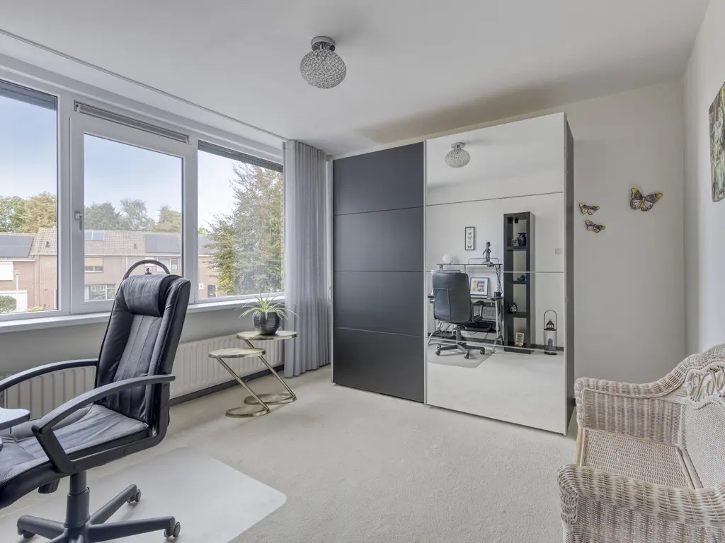 Koffiebos 3, HALSTEREN