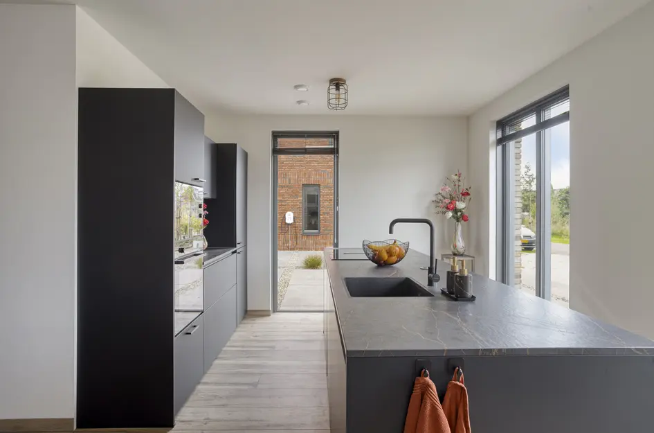 Dotterbloem 23