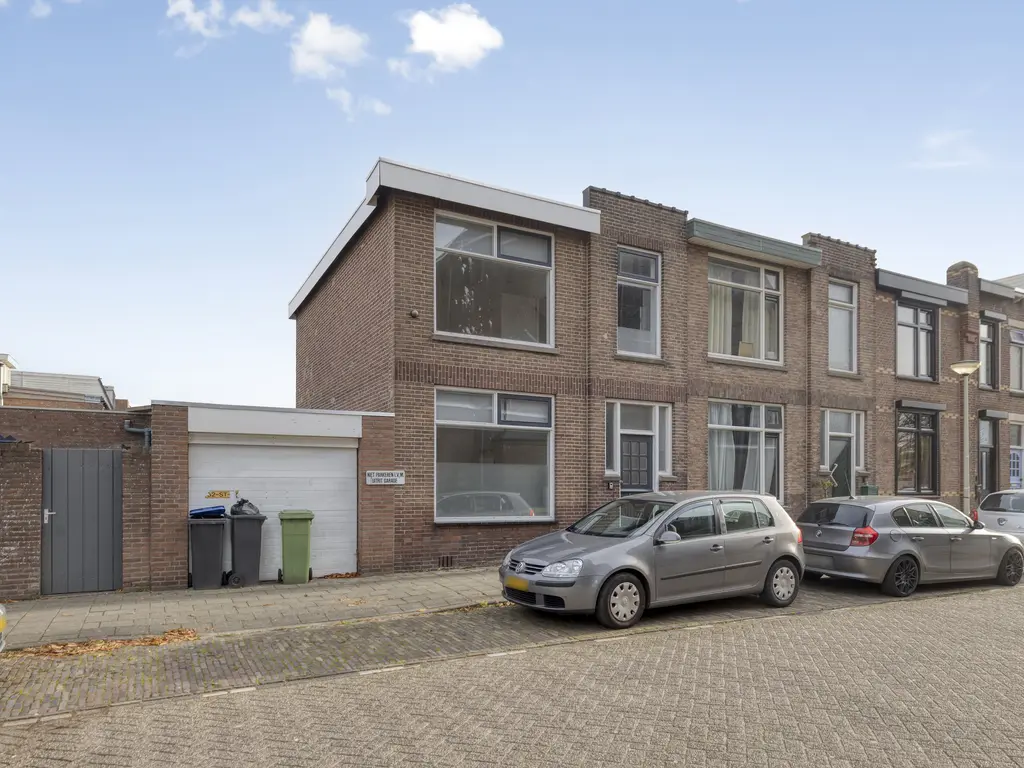Pastoor De Meulemeesterstraat 5, BERGEN OP ZOOM