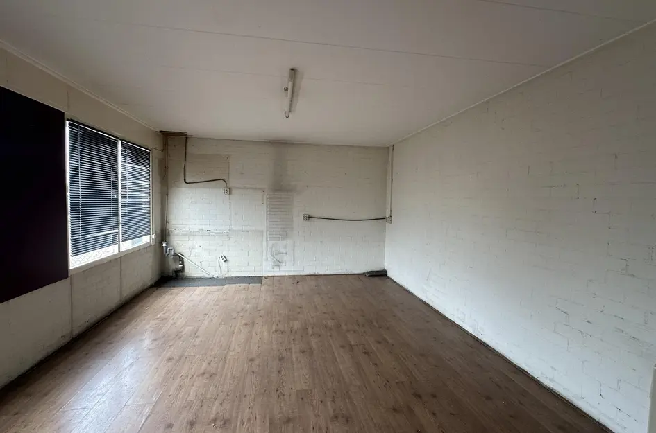 Dr. Ir. Van Veenweg 1a