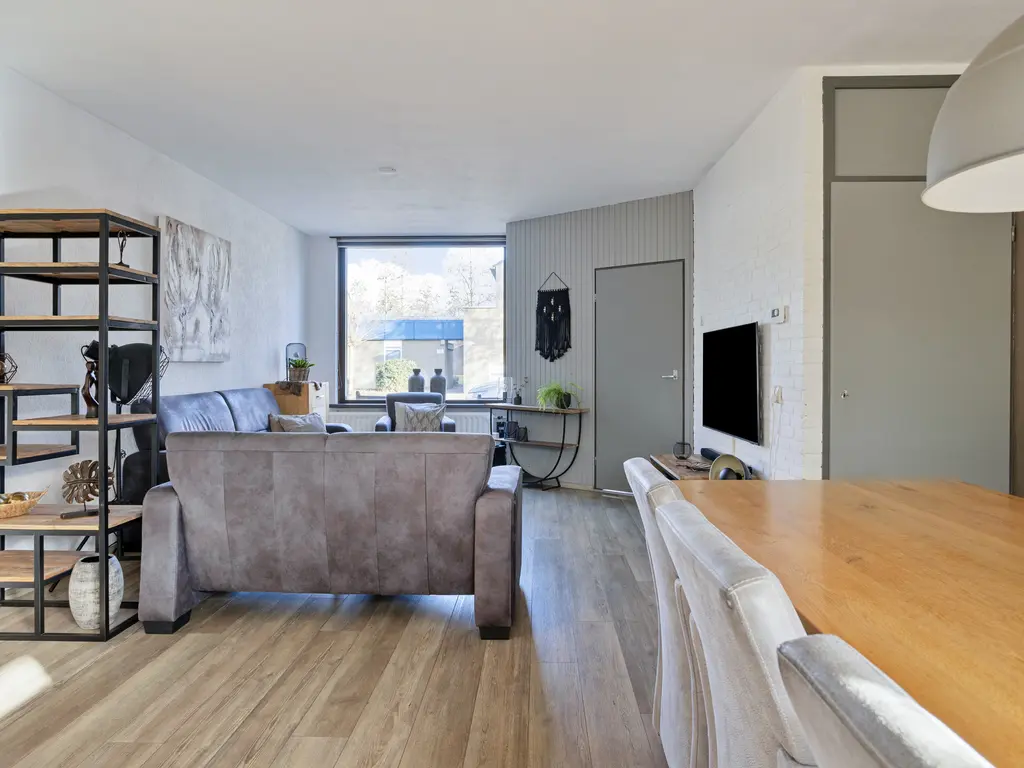 Baroniestraat 1, HUIJBERGEN