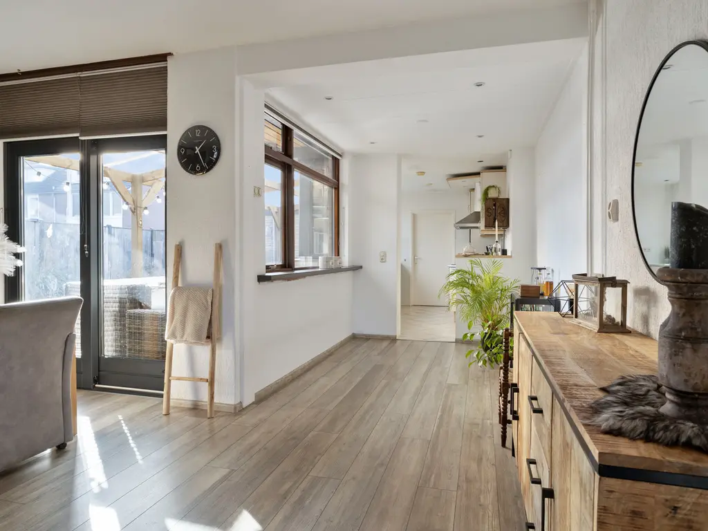 Baroniestraat 1, HUIJBERGEN