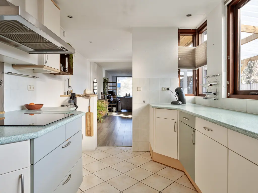 Baroniestraat 1, HUIJBERGEN