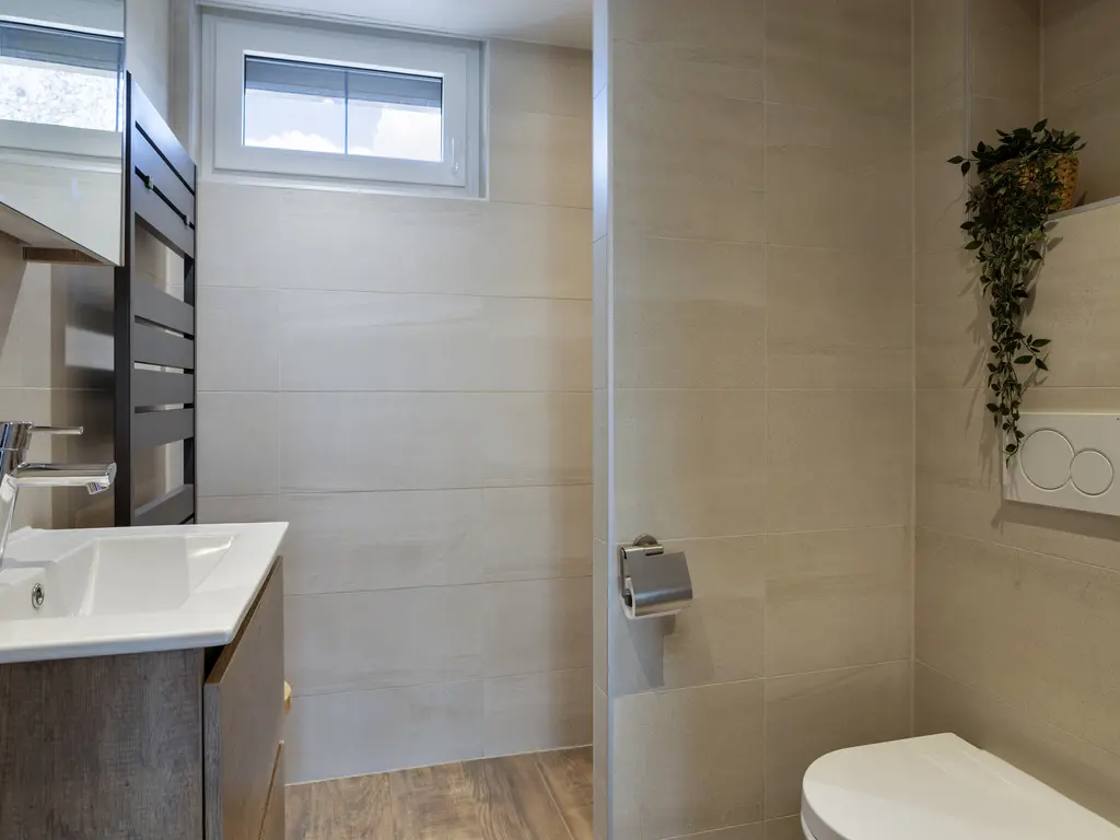 Baroniestraat 1, HUIJBERGEN