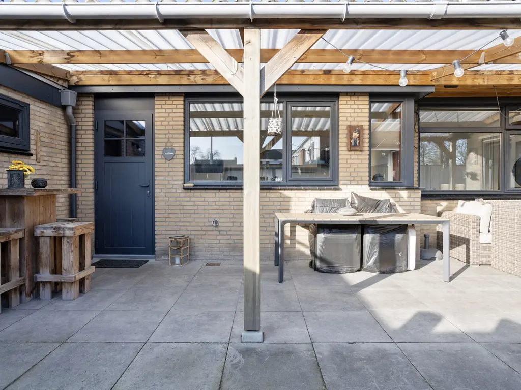 Baroniestraat 1, HUIJBERGEN