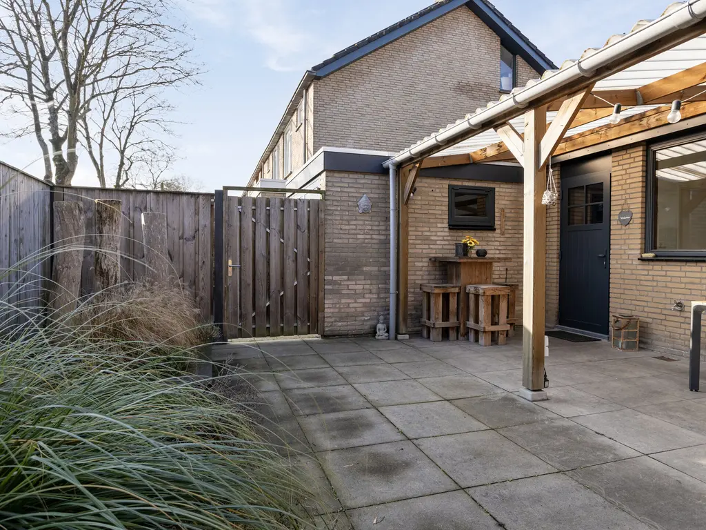 Baroniestraat 1, HUIJBERGEN