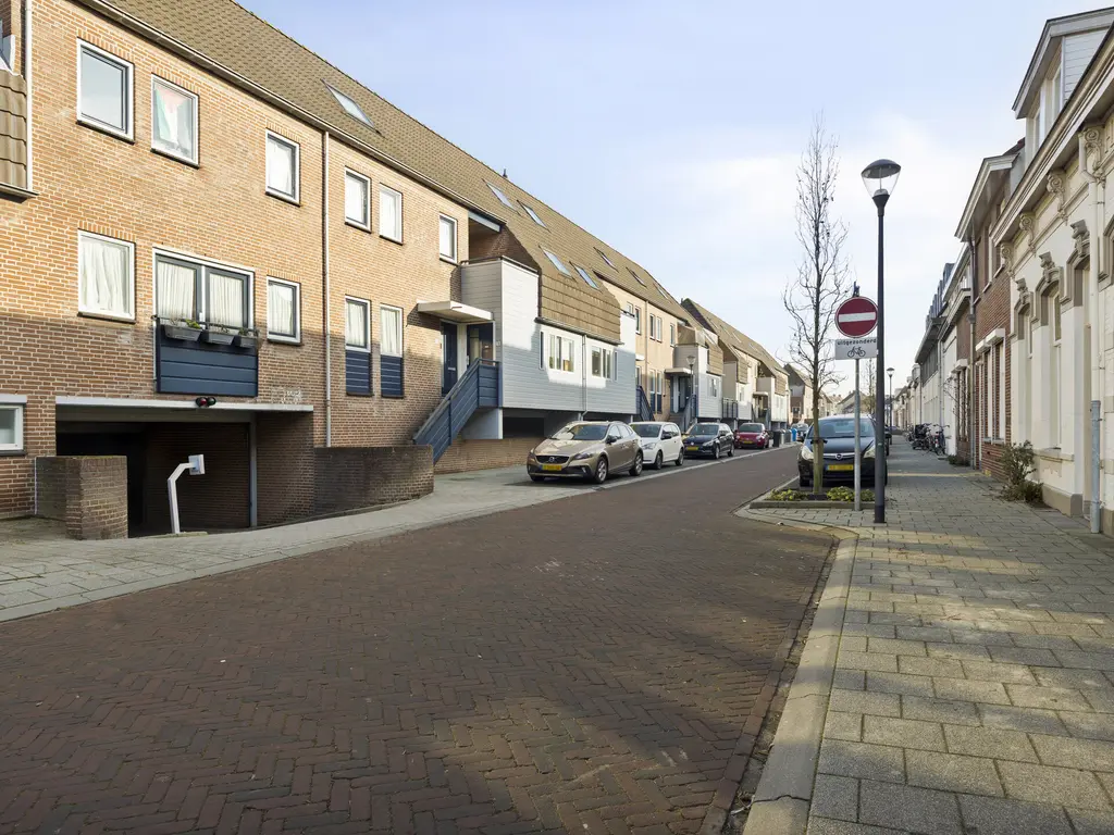 Kaatsbaan 14, BERGEN OP ZOOM