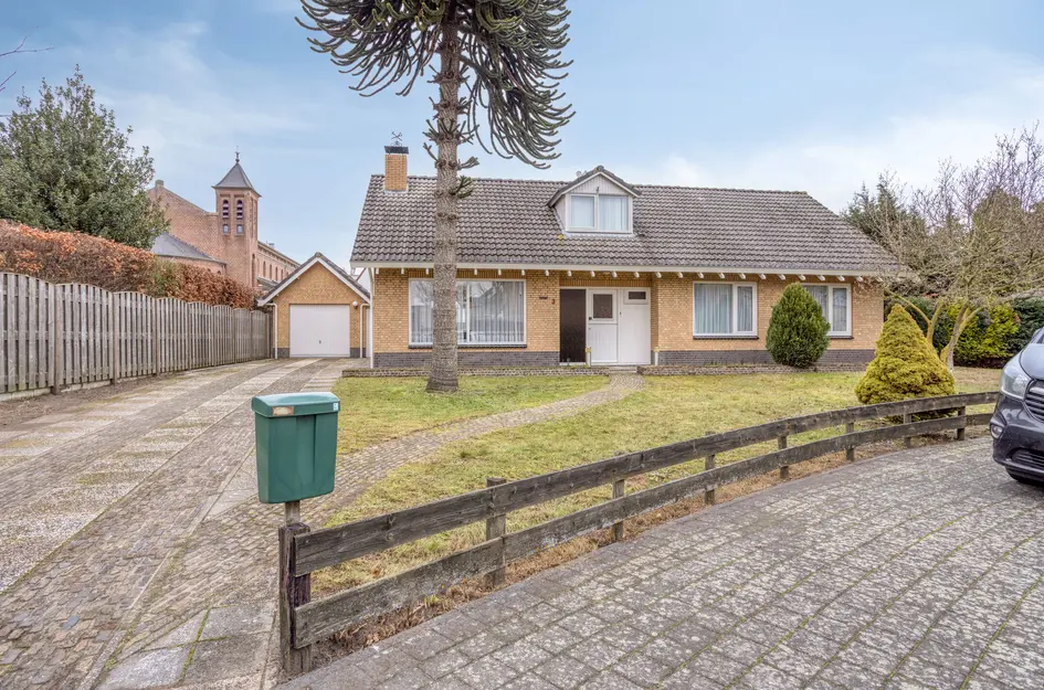 Pastoor Kuijpersstraat 3