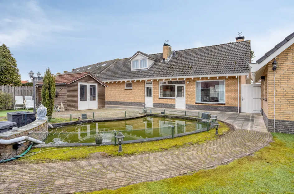 Pastoor Kuijpersstraat 3