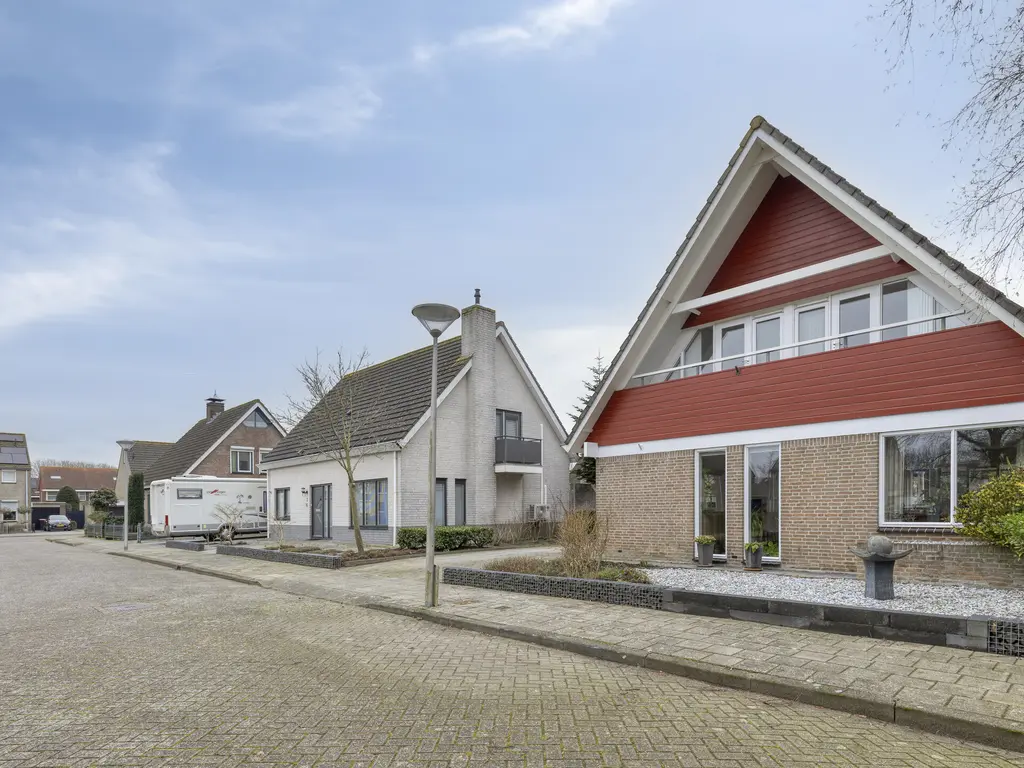 Linnenstraat 5, DINTELOORD