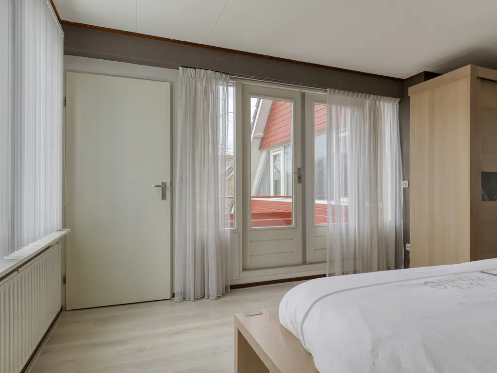 Linnenstraat 5, DINTELOORD