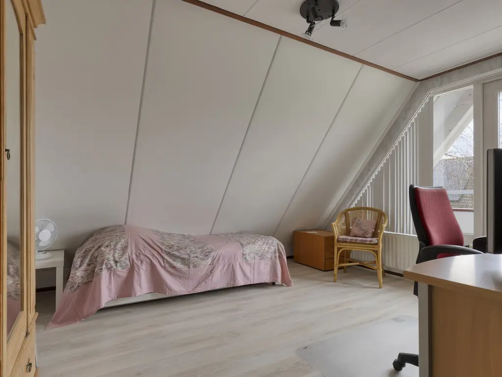 Linnenstraat 5, DINTELOORD