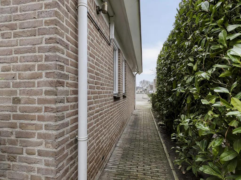 Linnenstraat 5, DINTELOORD