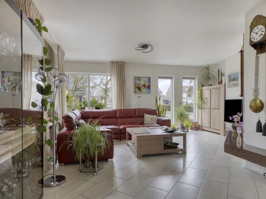 Linnenstraat 5, DINTELOORD