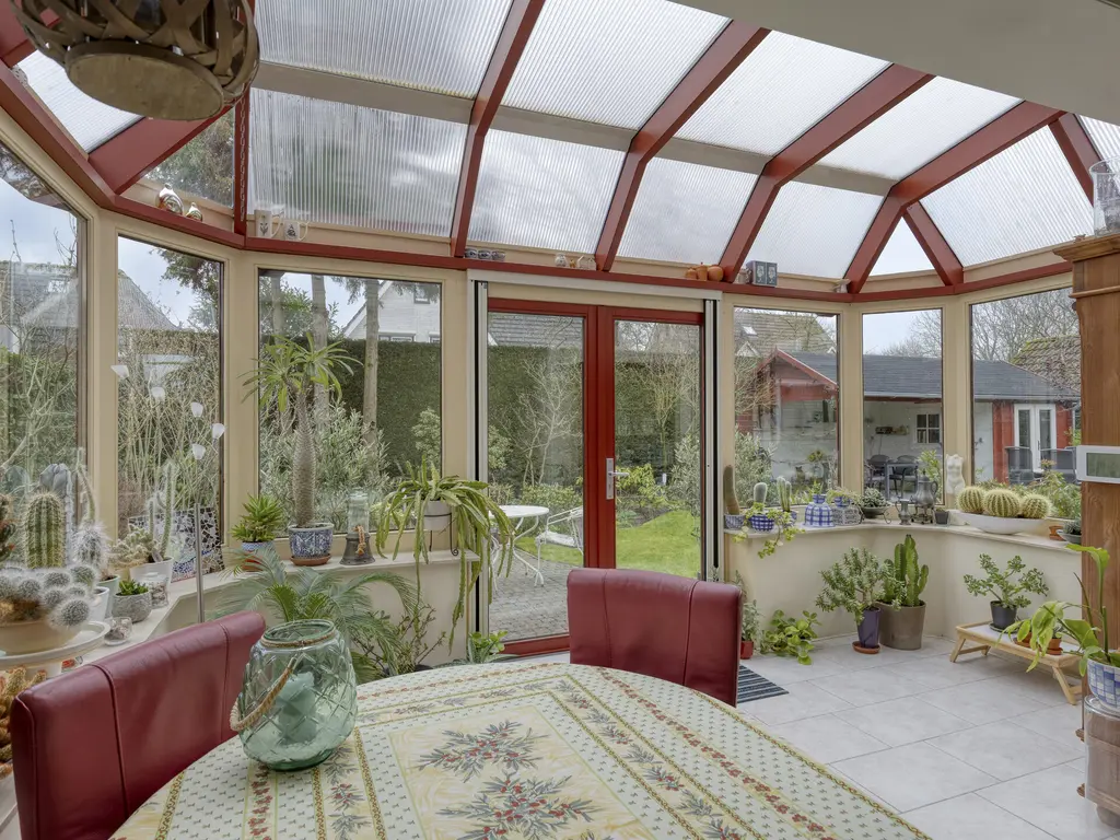 Linnenstraat 5, DINTELOORD