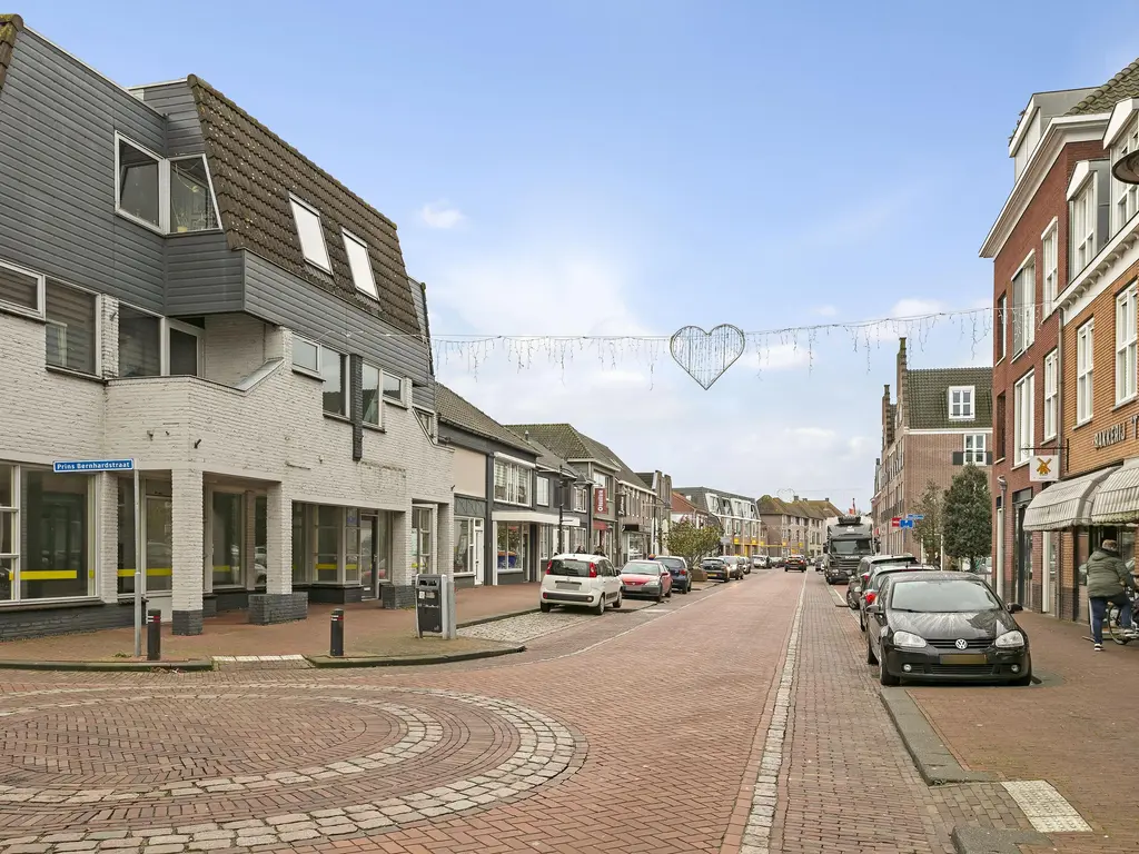 Raadhuisstraat 63, Hoogerheide