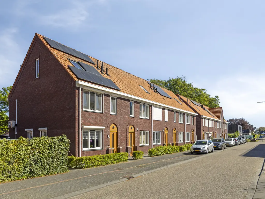 Burgemeester Blomlaan 25, BERGEN OP ZOOM