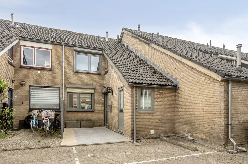 Hof van Voorne 18