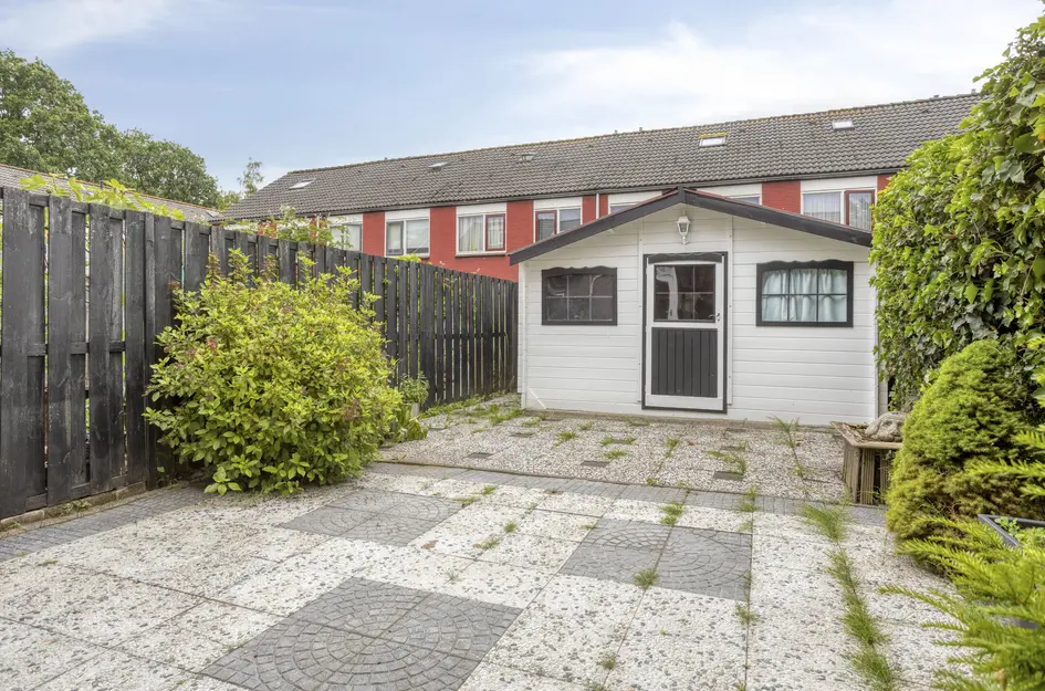 Hof van Voorne 18