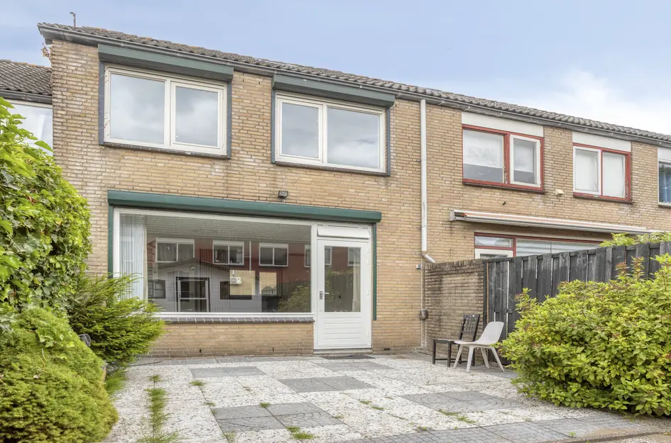Hof van Voorne 18