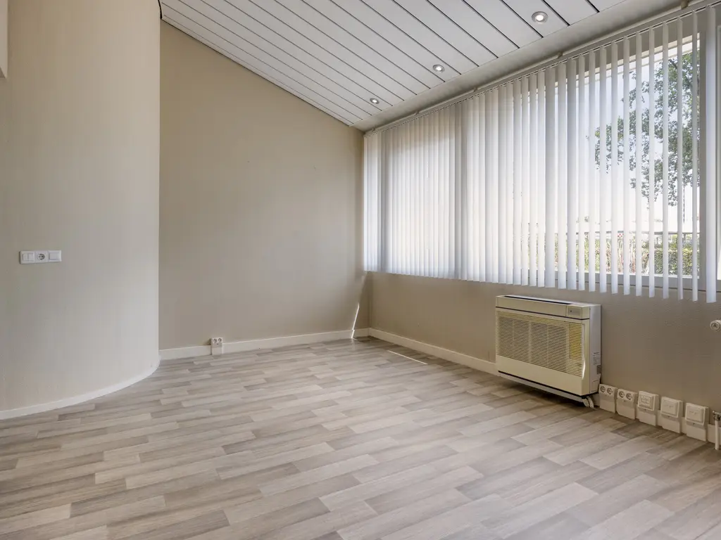 Wouwseweg 1, HALSTEREN