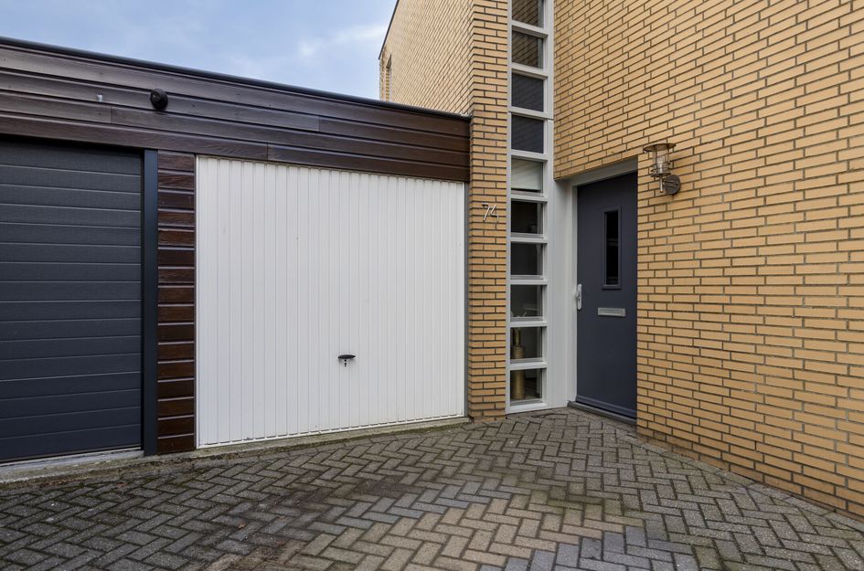 Tussenwoning te koop: Lepelaar 74, Bergen Op Zoom