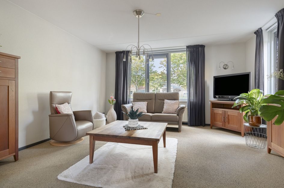 Tussenwoning te koop: Lepelaar 74, Bergen Op Zoom