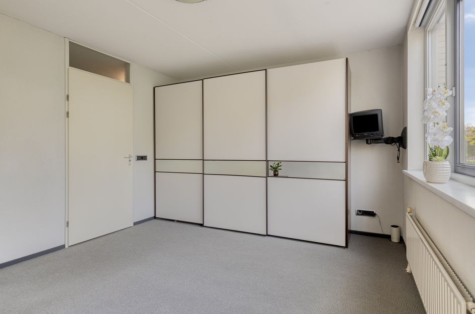 Tussenwoning te koop: Lepelaar 74, Bergen Op Zoom