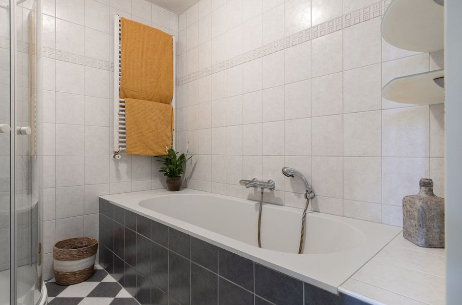 Tussenwoning te koop: Lepelaar 74, Bergen Op Zoom