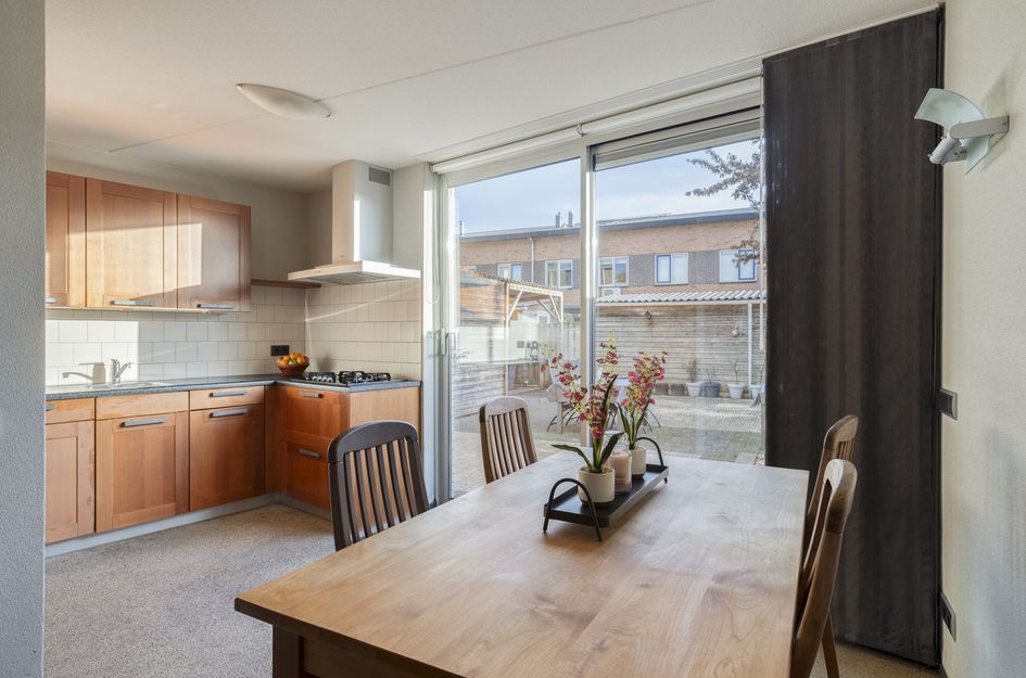 Tussenwoning te koop: Lepelaar 74, Bergen Op Zoom