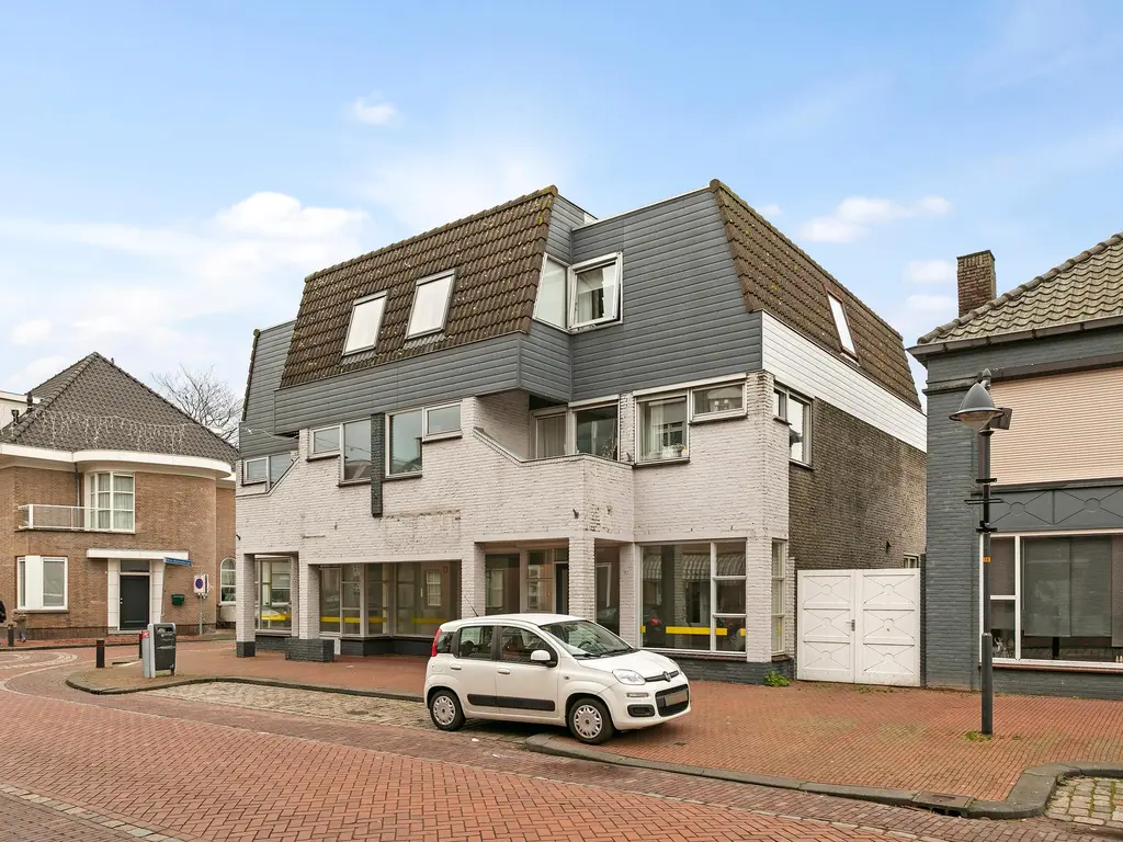 Raadhuisstraat 63, HOOGERHEIDE