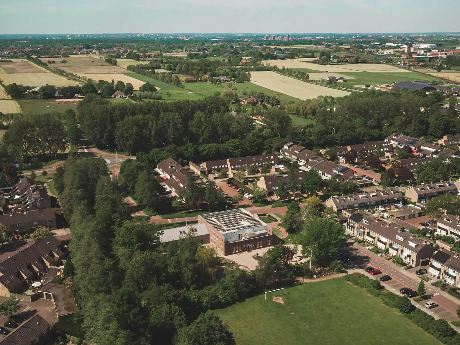 Waarom kiezen voor een lokale makelaar in Nijkerk?