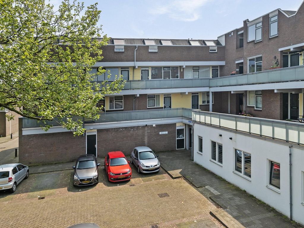 Abcoudehoeve 108, VLAARDINGEN