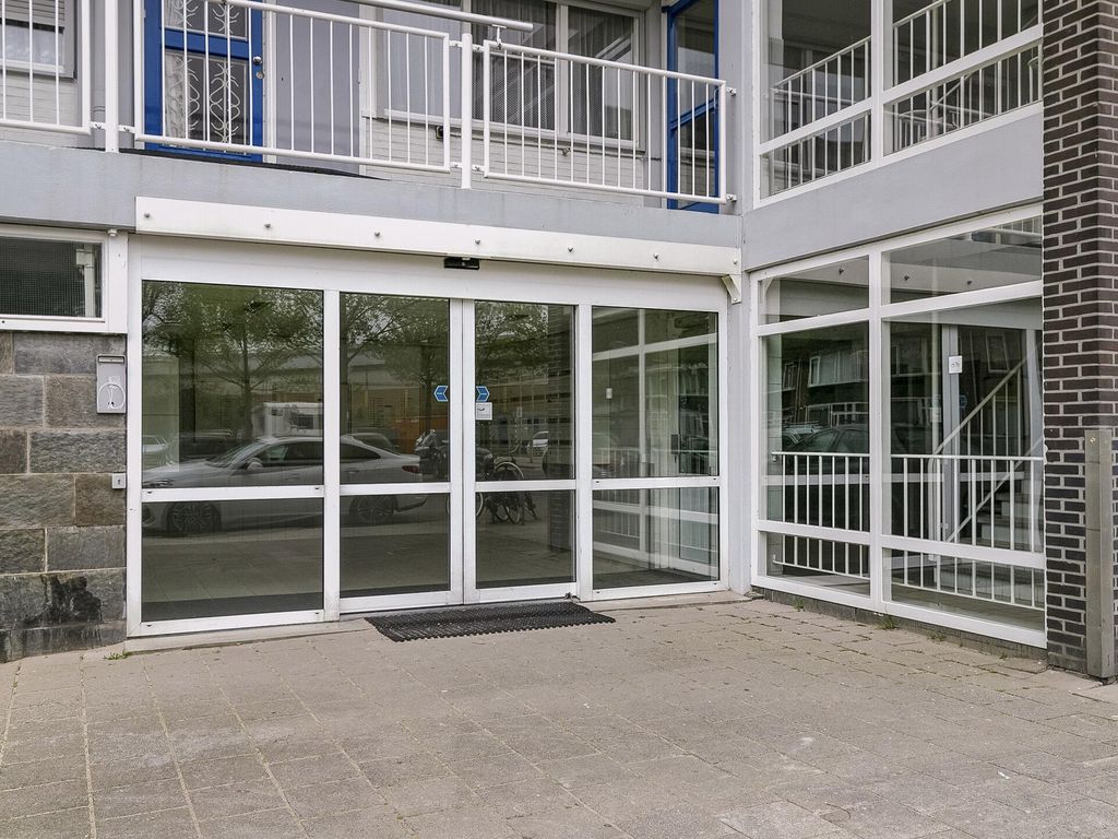 Louis Raemaekersstraat 161, SCHIEDAM