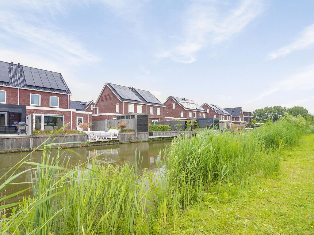 Pieter van den Hoogenbandstraat 26, SCHIEDAM