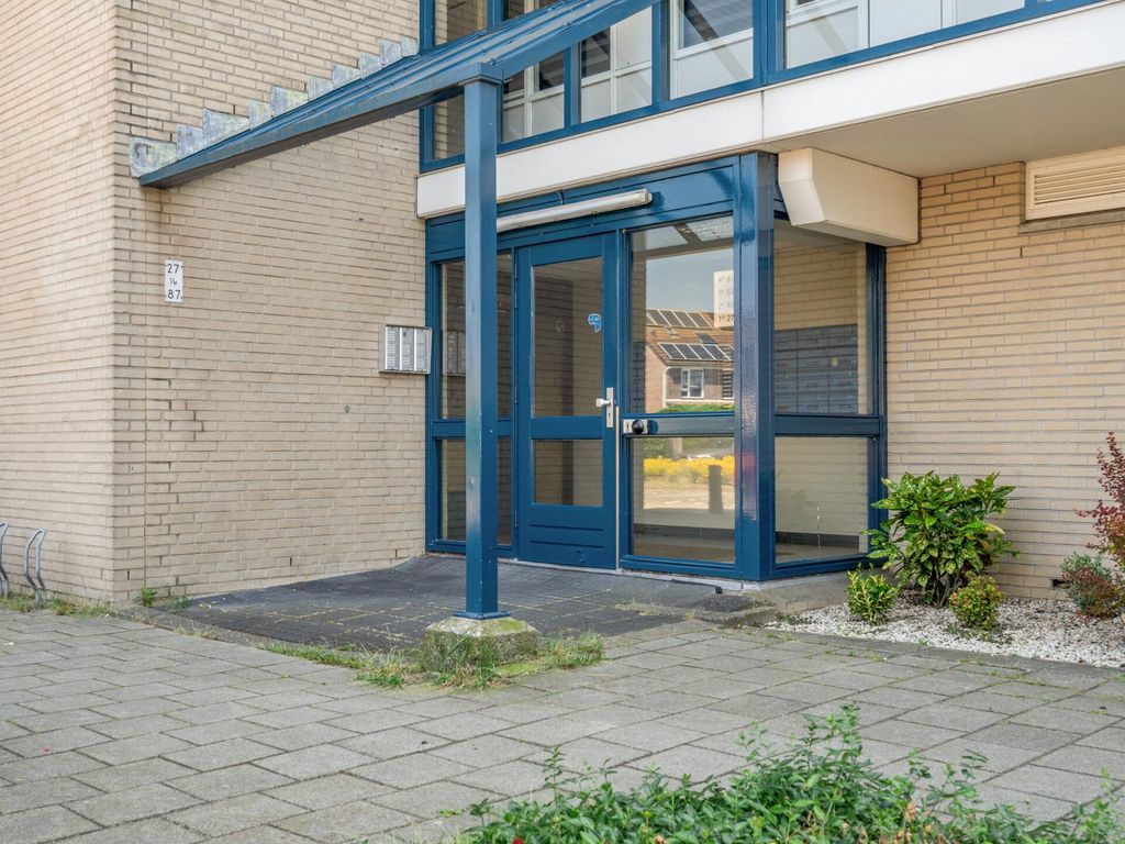 Hermanus M H Coenradistraat 73, SCHIEDAM