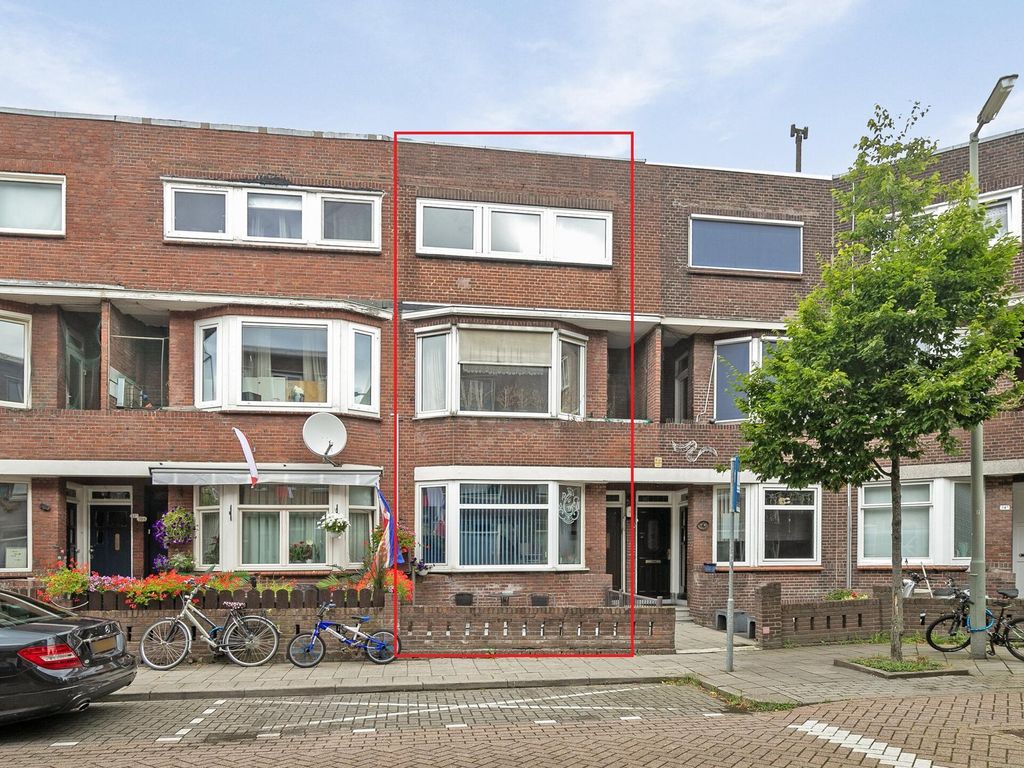 Edisonstraat 18, SCHIEDAM