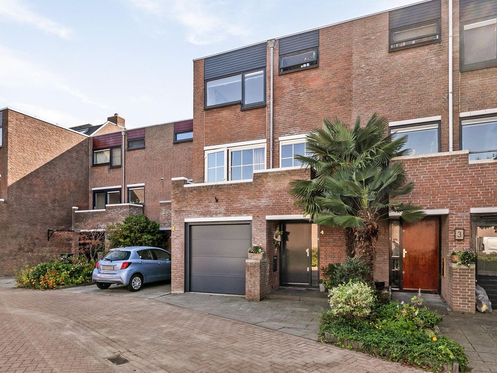 Sikkelkruid 4, NIEUWERKERK A/D IJSSEL