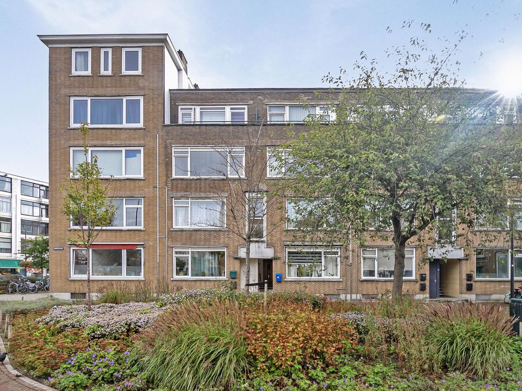 Lorentzplein 22A, SCHIEDAM