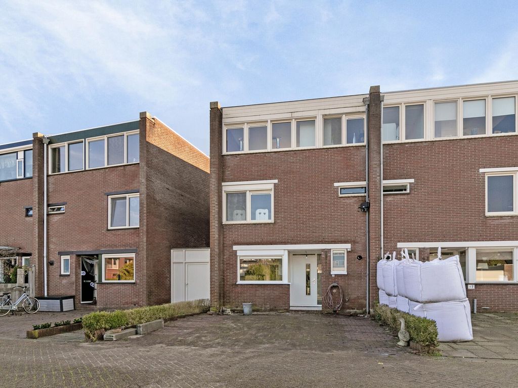 Heelmeesterstraat 45, SCHIEDAM