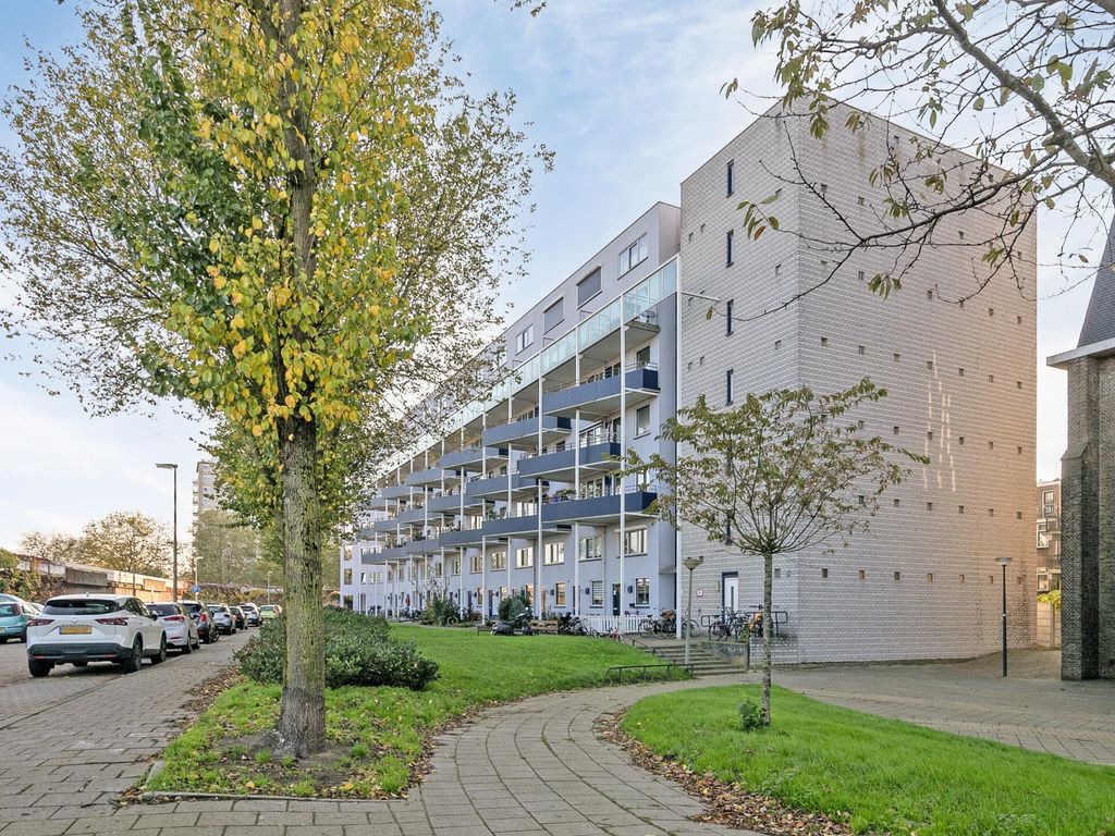 Merwedestraat 1, SCHIEDAM