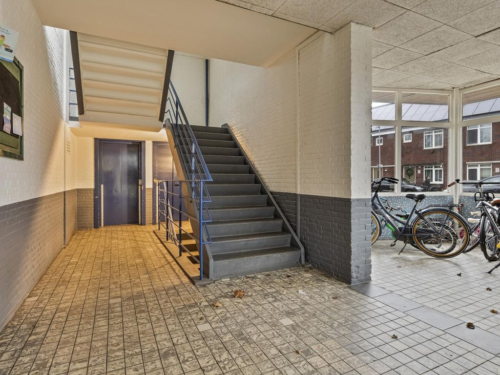 Dieselstraat 56, SCHIEDAM