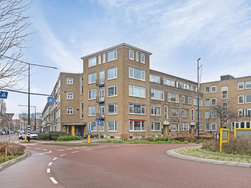 Lorentzplein 30, SCHIEDAM