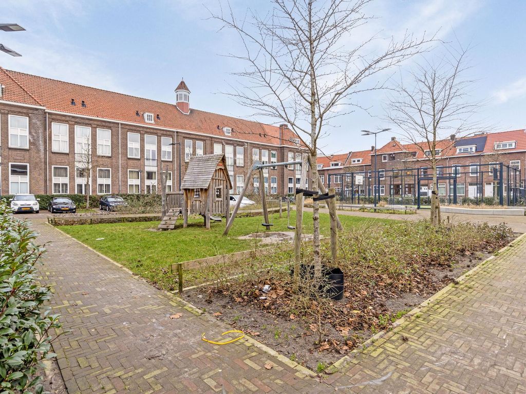 Voltastraat 14B, SCHIEDAM