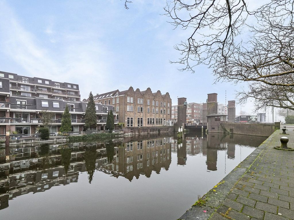 Over de Vesten 81, SCHIEDAM