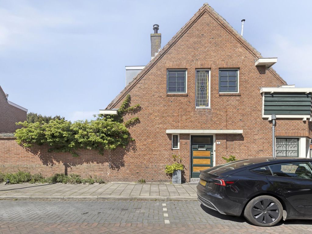 Graaf Florisstraat 2, SCHIEDAM